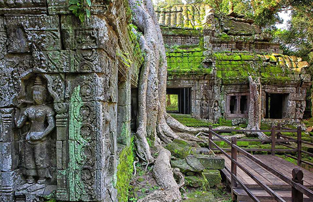 Explorer Temple & Real life Cambodian