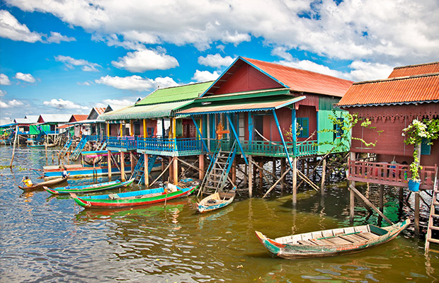 Temple Tour & Floating Village